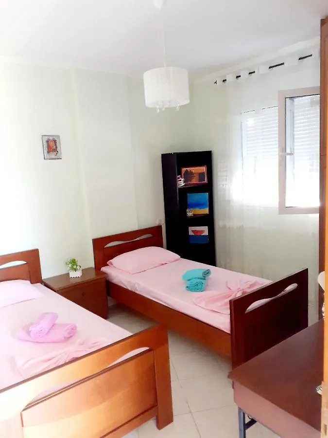 E&R Apartament Apartment Sarande